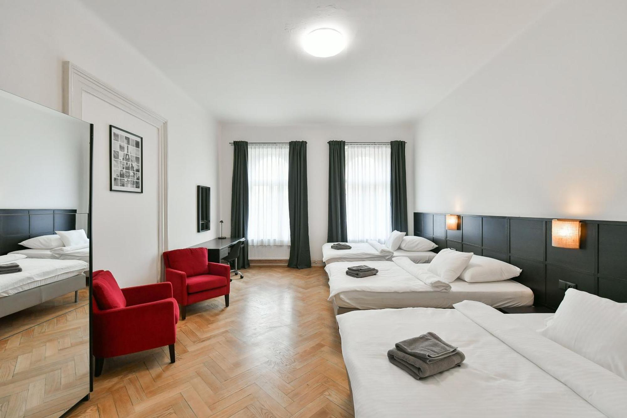 Wsp Petrin Garden Apartments Praga Exterior foto